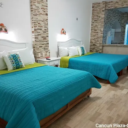 Cancun Plaza Condo Hotel